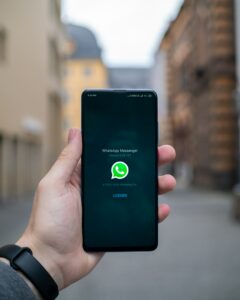 Por que o WhatsApp é a plataforma de mensagens mais popular entre os negócios 144