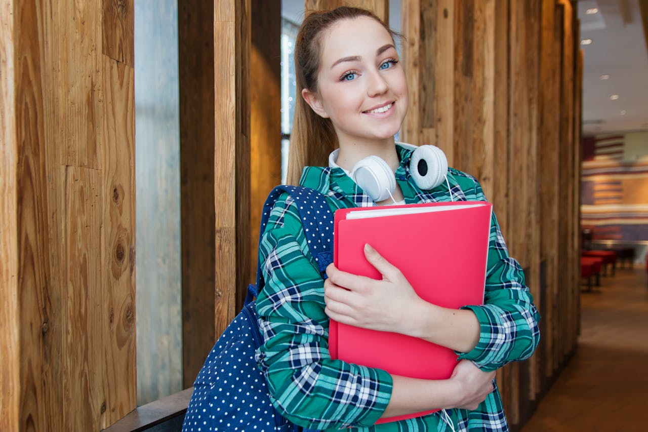 Ensino médio: Por que o ensino médio é crucial para o desenvolvimento pessoal e profissional 11